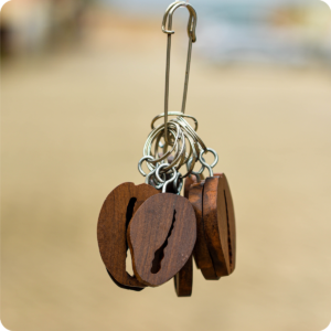Dwakrom Cowrie Keyholders