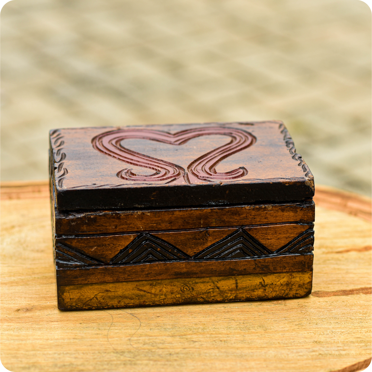Dwakrom Wooden Jewellery Box - Image 2