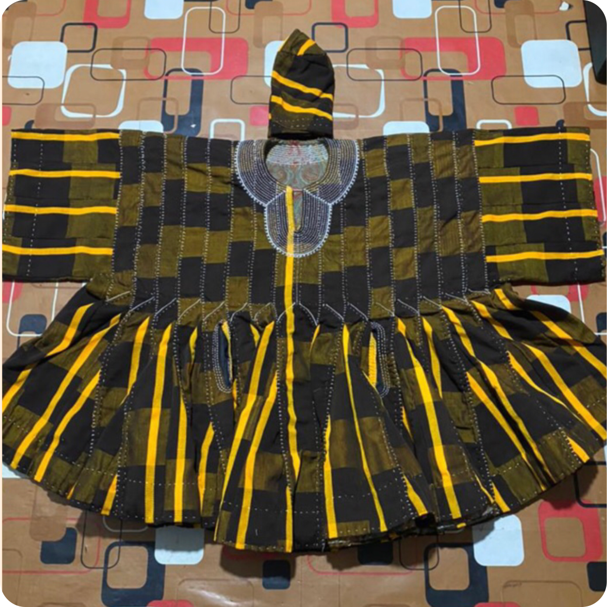 Premium Northern 2 Smock With Hat - Image 2