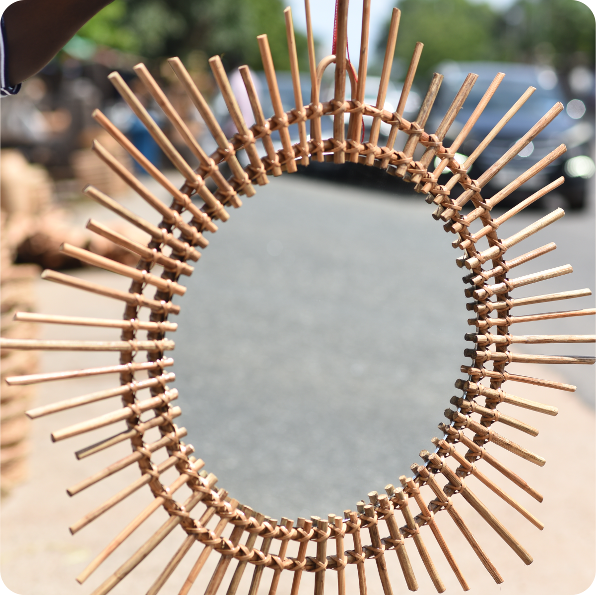 Dwakrom Premium Cane Mirror - Image 2