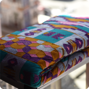 Meba Wo Abuokyire Kente Cloth