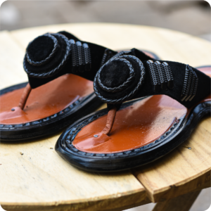 Men Ahenema Slippers All Black