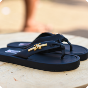 Quality Black Slippers Designed For Ladies